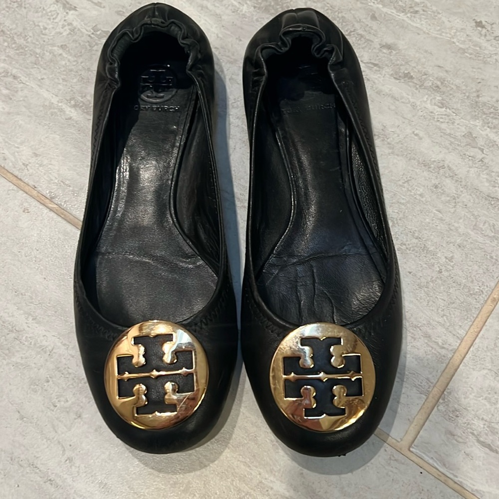 Tory Burch Black Leather Ballet Flats with Gold Logo Medallions